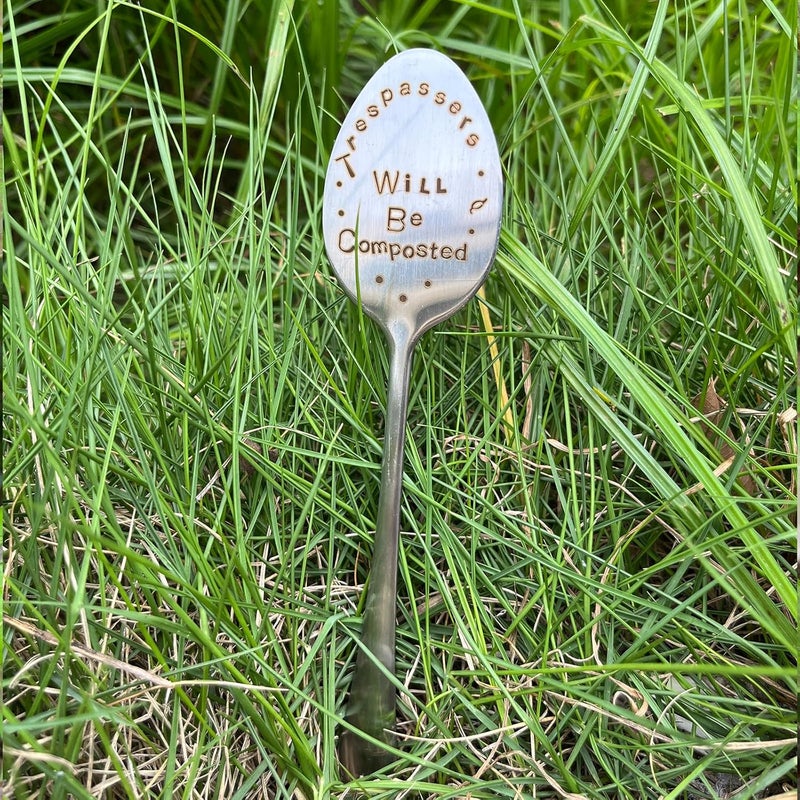 PLWalker Garden Plant Marker Friendship Gift for Women Gardeners, Plant Stake Label Sign Tag Gardening Gifts for Woman Plant Lovers, Metal Garden Decoration (Will Be Composted) - Image 4